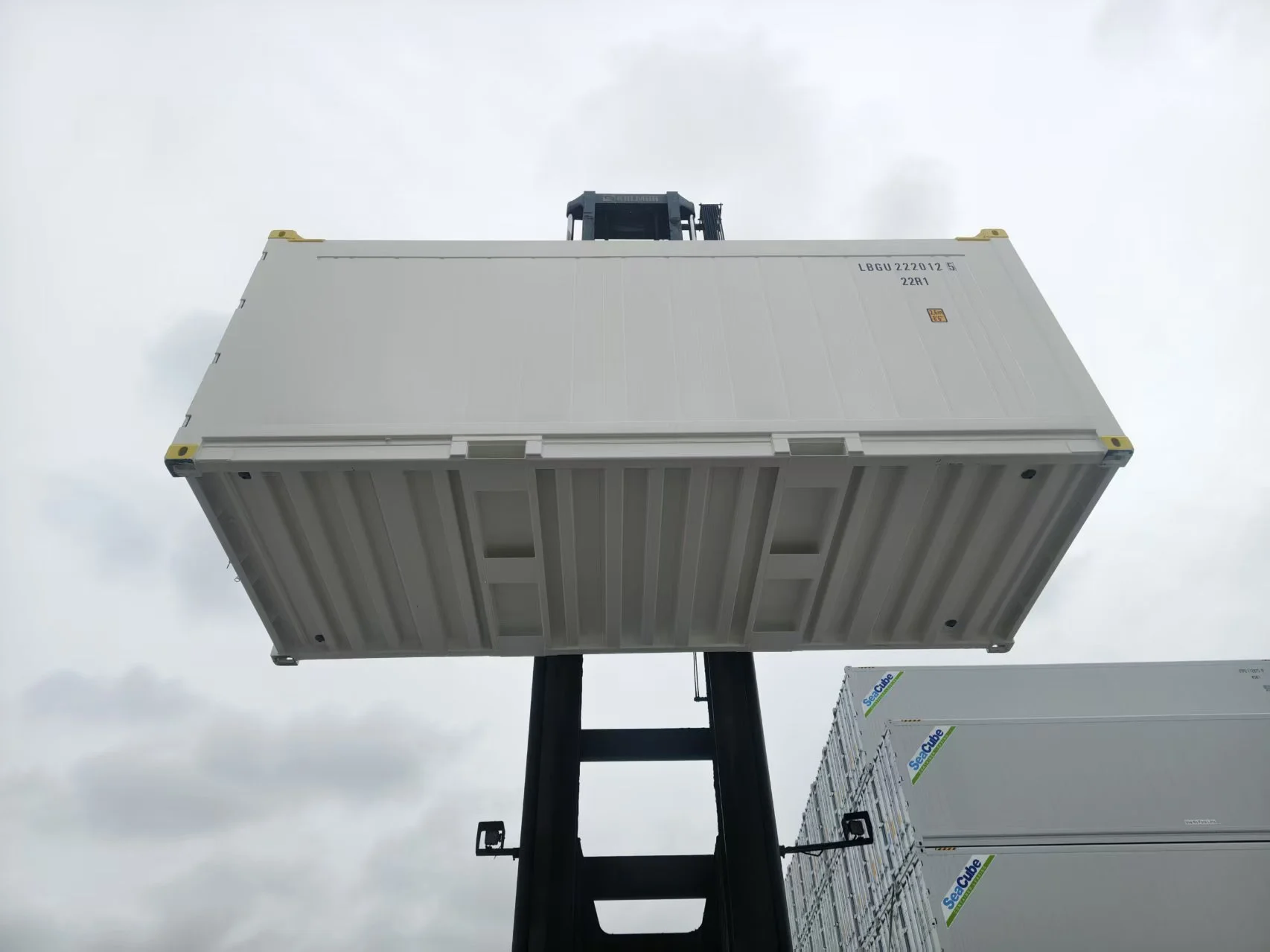 Рефрижераторный контейнер Thermo King