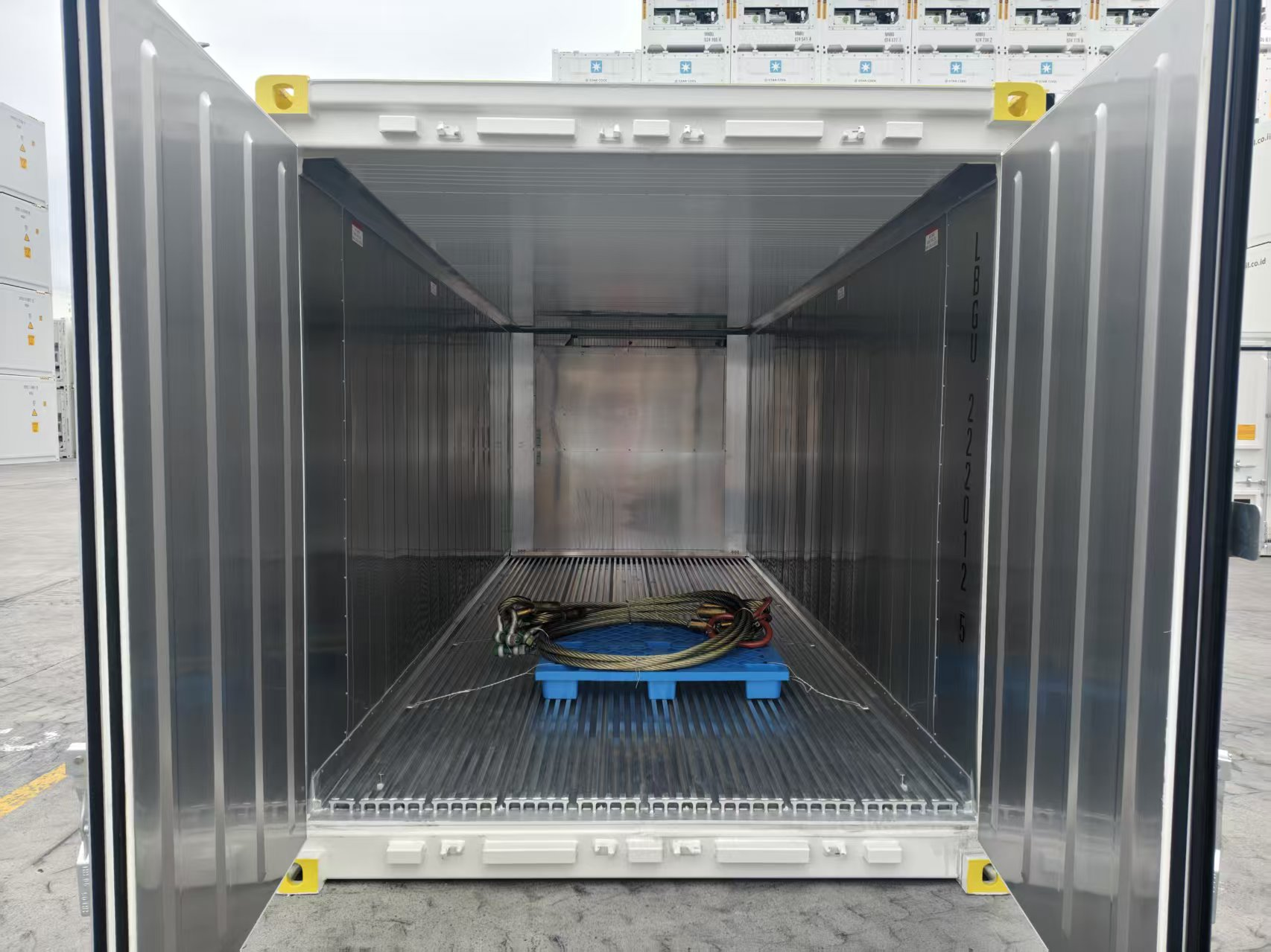 Рефрижераторный контейнер Thermo King